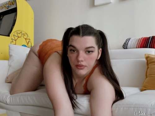 creamy_mily from imlive