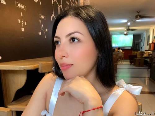 alyciamoon — LIVE on IMLive