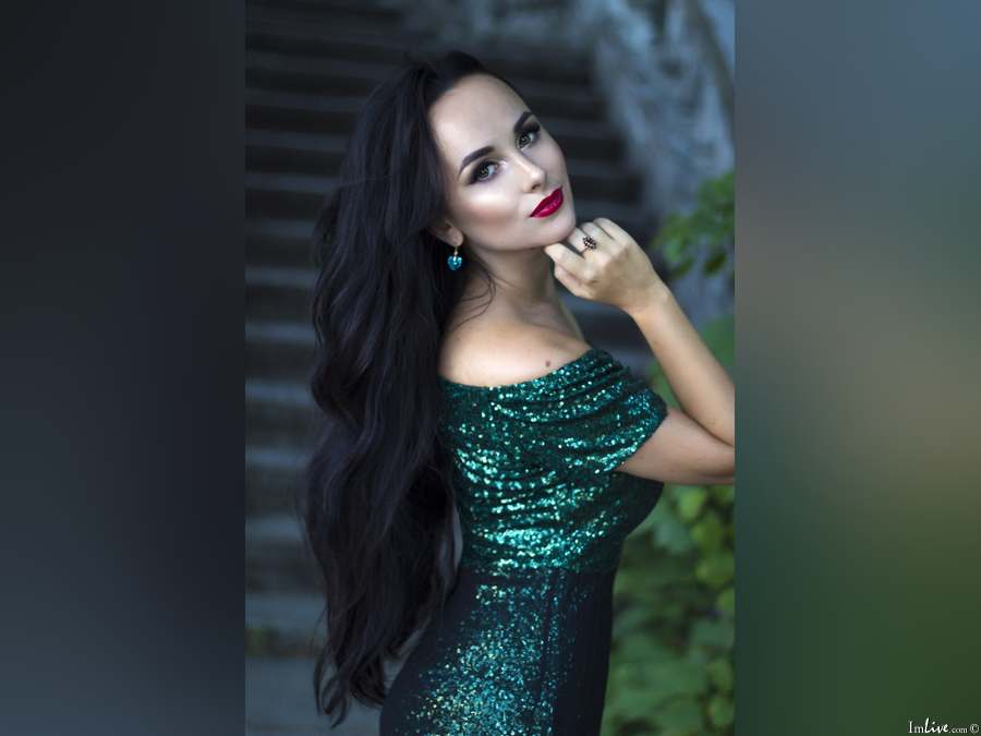 julysweetheart from imlive