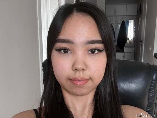 lillbloom — LIVE on IMLive