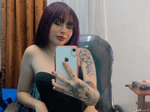 miahot19 from imlive