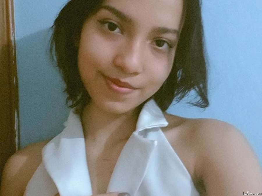 tiny_rose from imlive