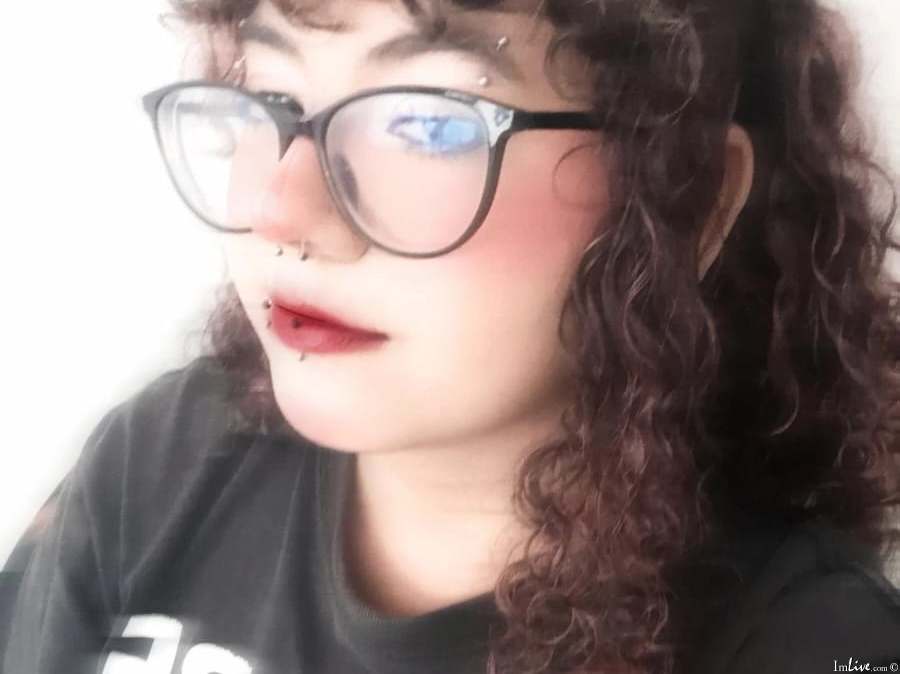 lilly_miller from imlive