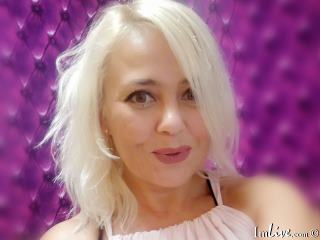 A Sex Webcam Gorgeous Female Is What I Am! At ImLive I'm Named LoriHotMellow And I'm 38 Yrs Old
