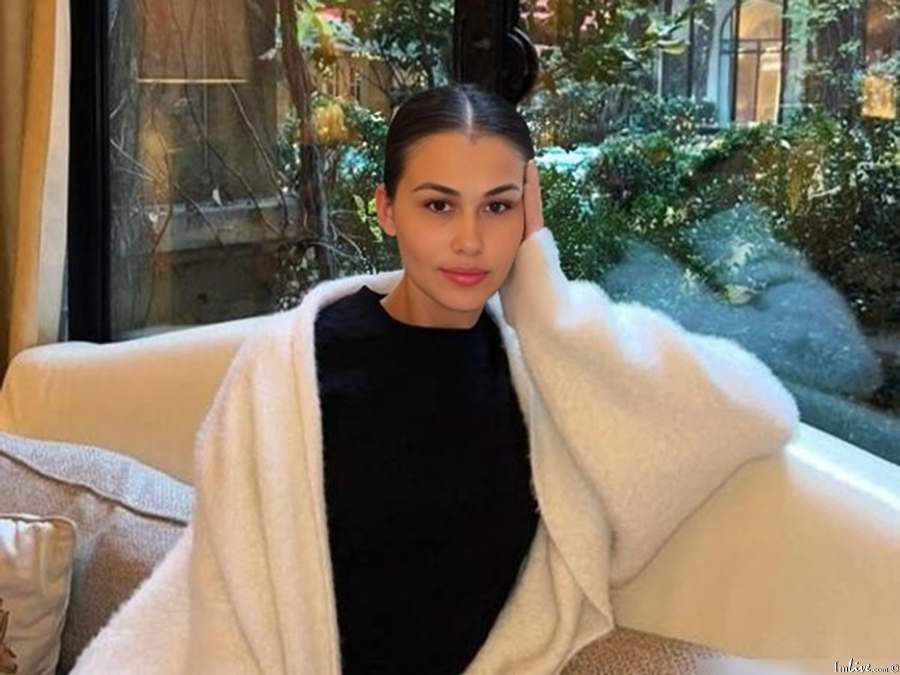 adellinerae from imlive